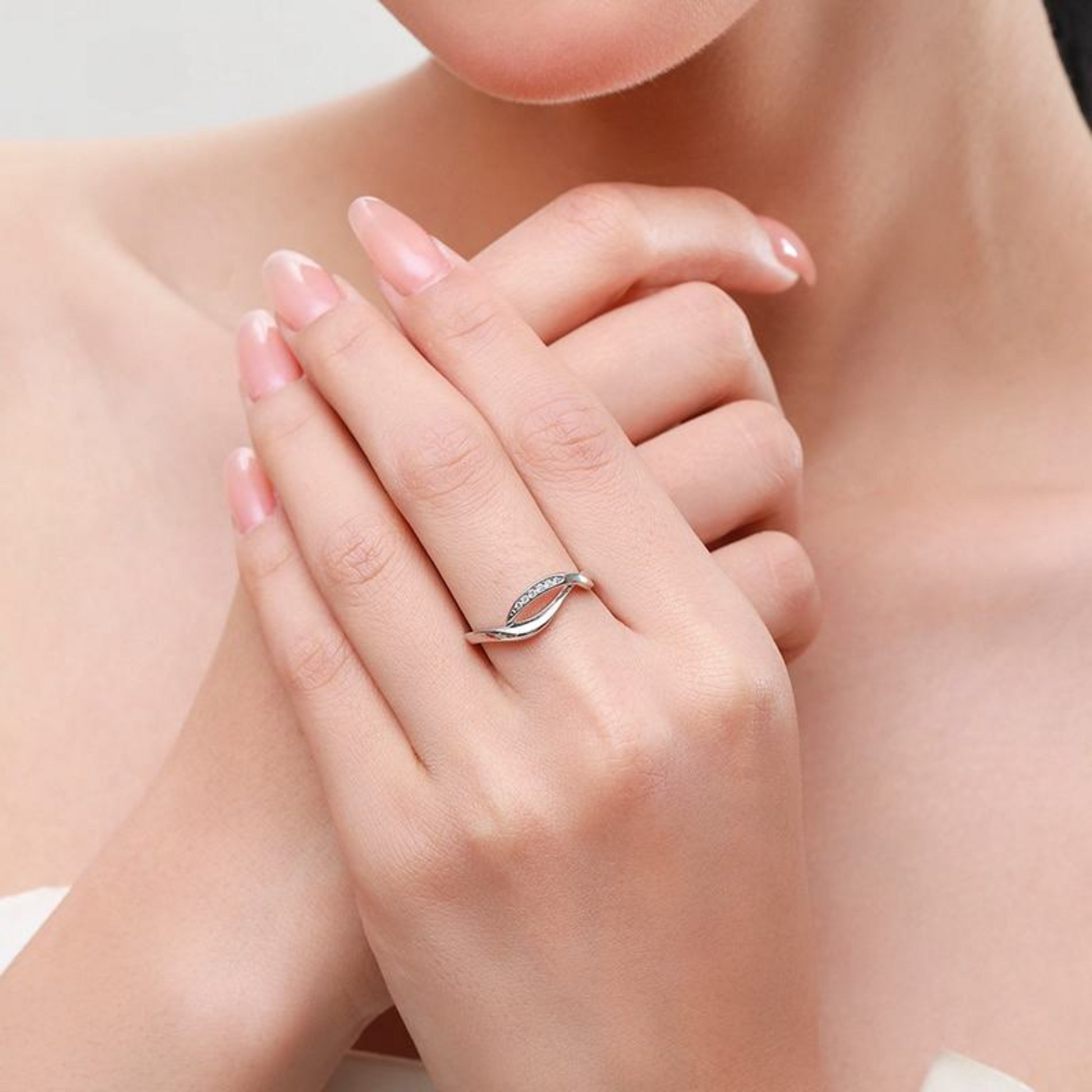 925 Sterling Silver Fashion Asymmetry Line Zircon Finger Ring For Women - Simplicity Wedding Statement Jewelry