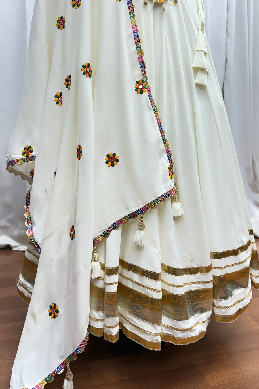 White Viscose Cotton Navratri Chaniya Choli Lehenga For Indian Garba 8 Meter Flair - Real Mirror Work, Kutchi Work, Thread Embroidery Work