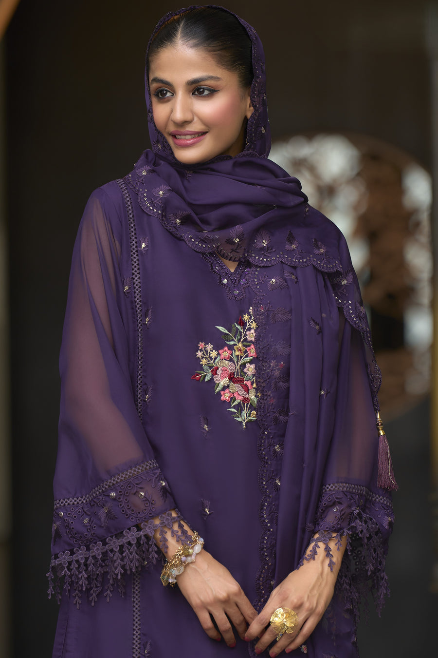 Navy Blue Blooming Organza Kameez with Pant For Indian Festivals & Weddings - Embroidery Work