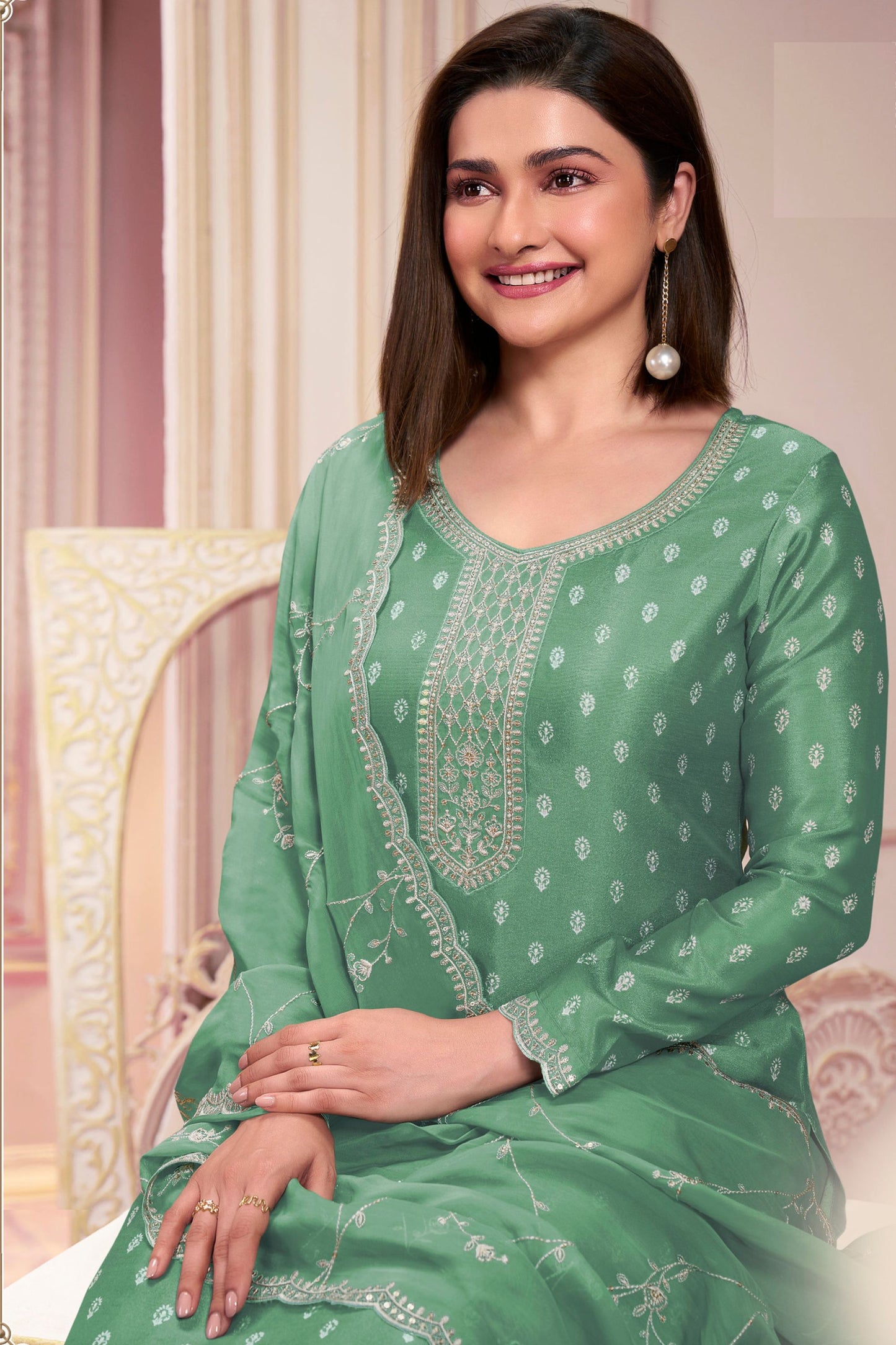 Light Green Georgette Silk Kameez with Pant For Indian Suit Festivals & Pakistani Weddings - Embroidery