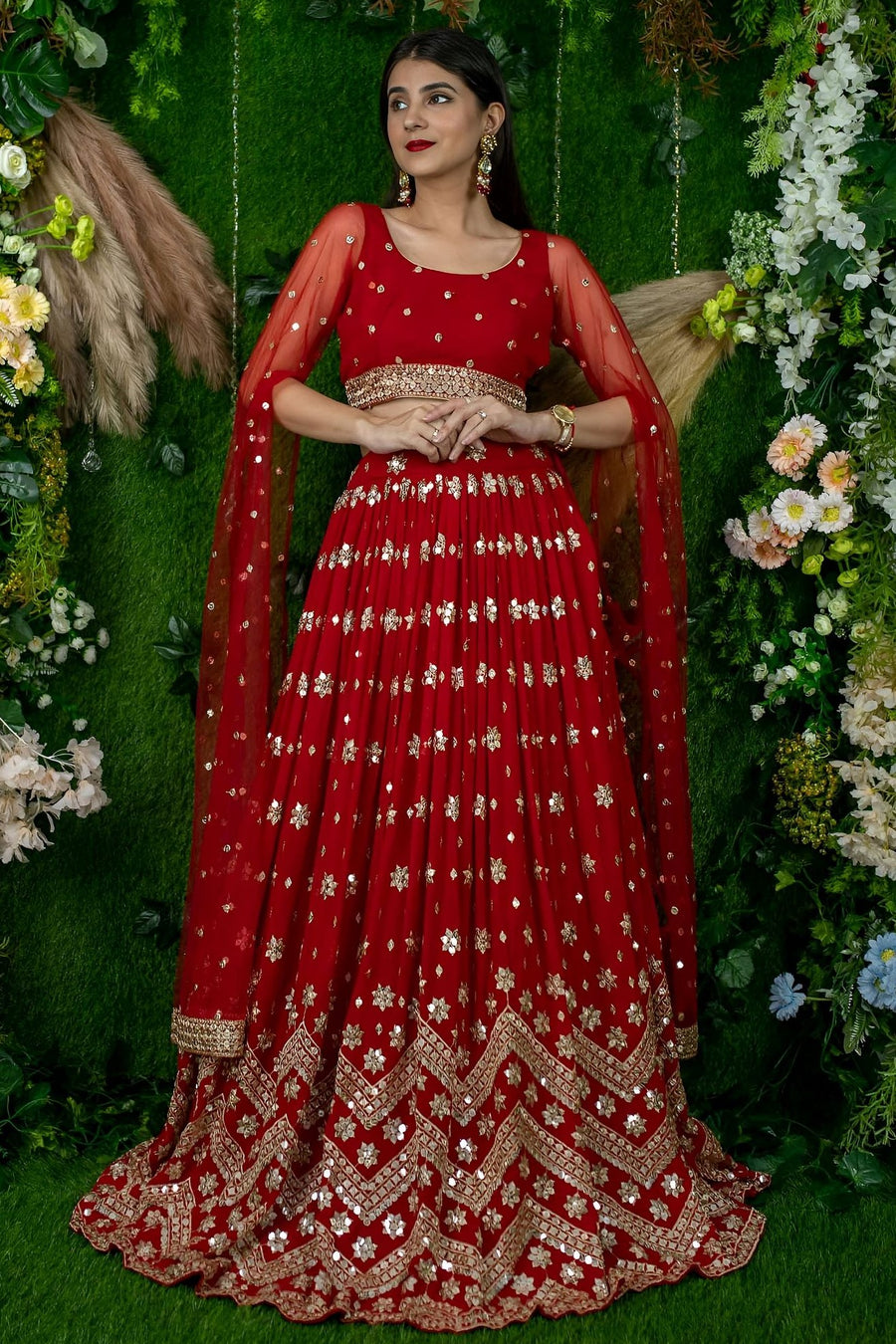 Red Folder Mese Lena He Reception Lehenga Choli with Zari Work