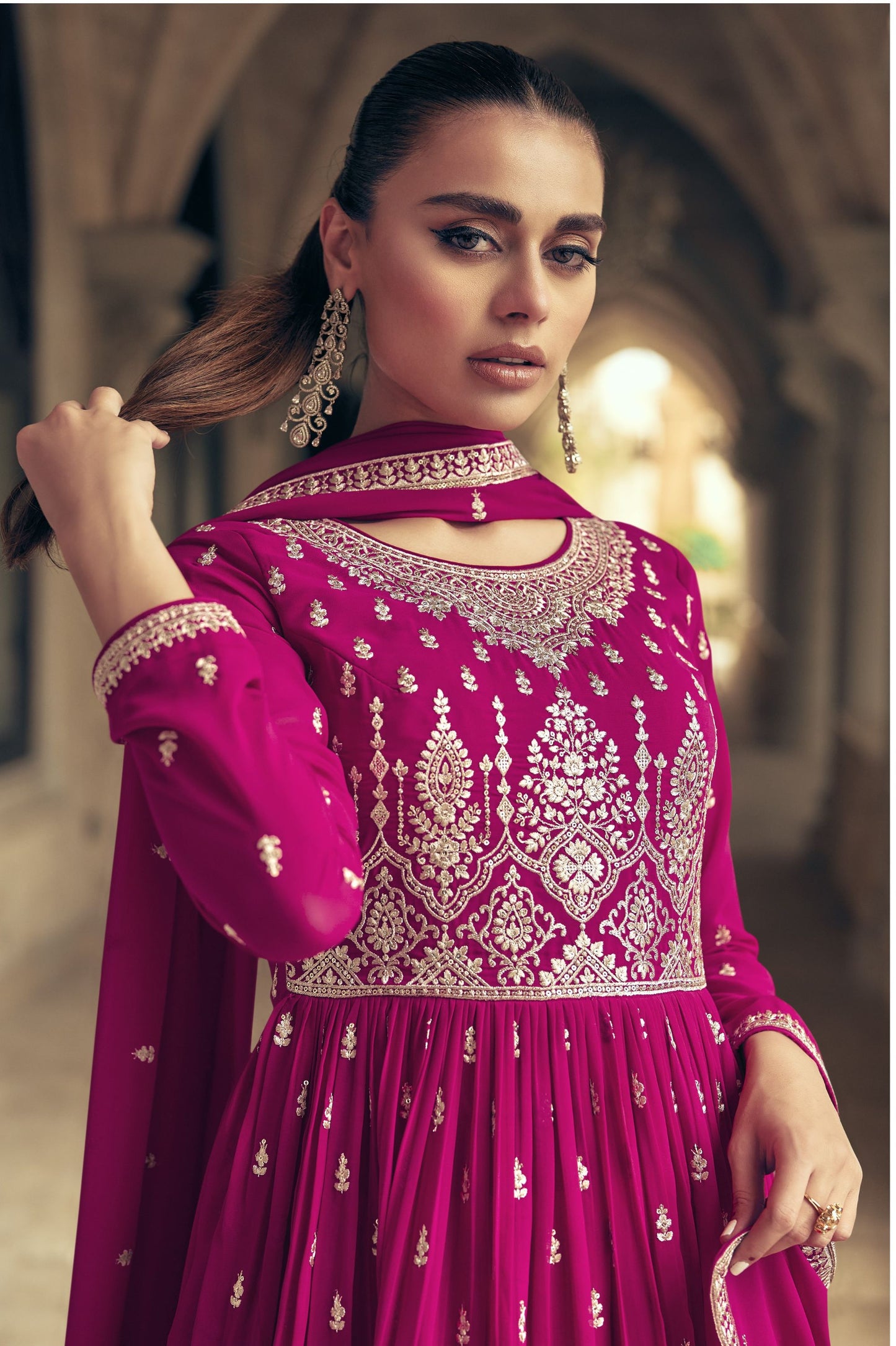 Pink Georgette Salwar Kameez For Indian & Pakistani Party, Festivals & Weddings - Thread Embroidery Work