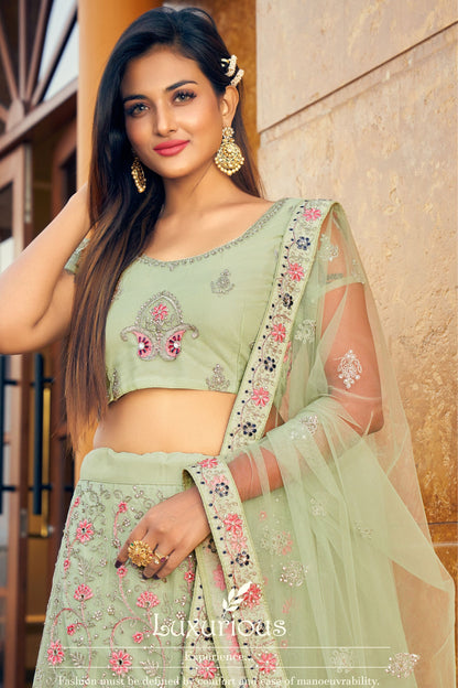 Green Pakistani Net Lehenga Choli For Indian Festivals & Weddings - Thread Embroidery Work, Mirror Work