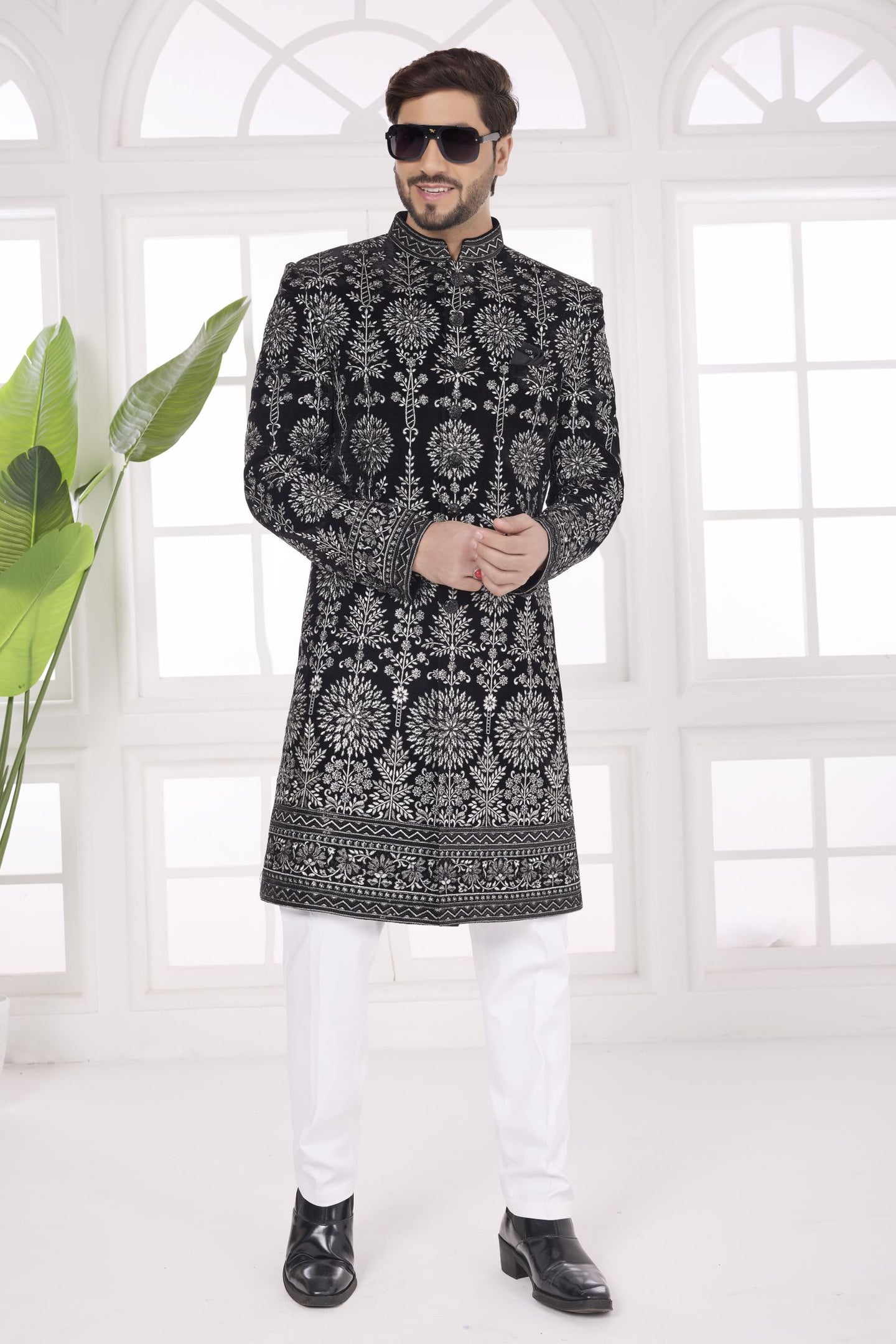 Black Velvet Sherwani Mens Kurta for Wedding & Pajama with Thread Embroidery Work