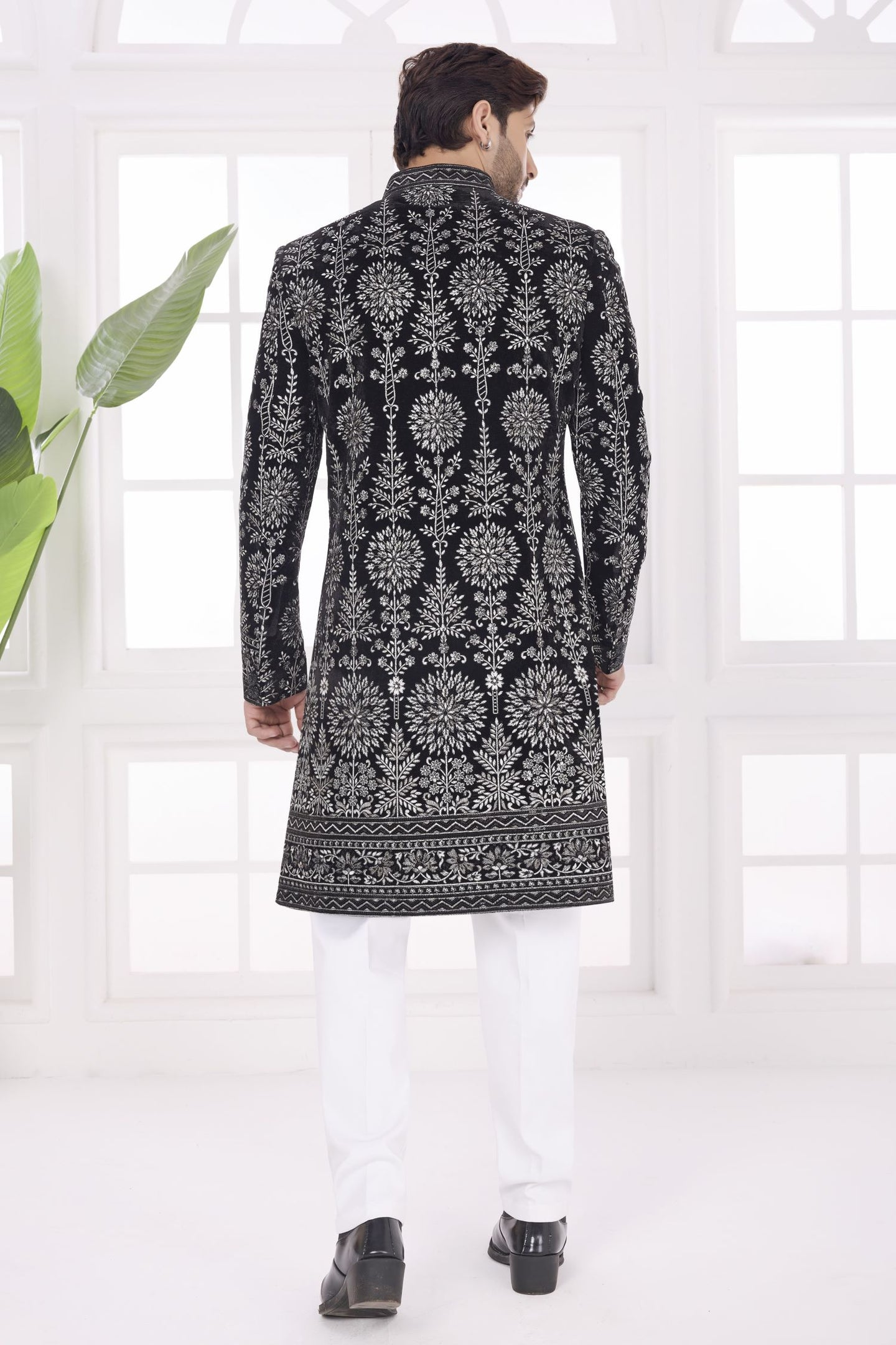 Black Velvet Sherwani Mens Kurta for Wedding & Pajama with Thread Embroidery Work