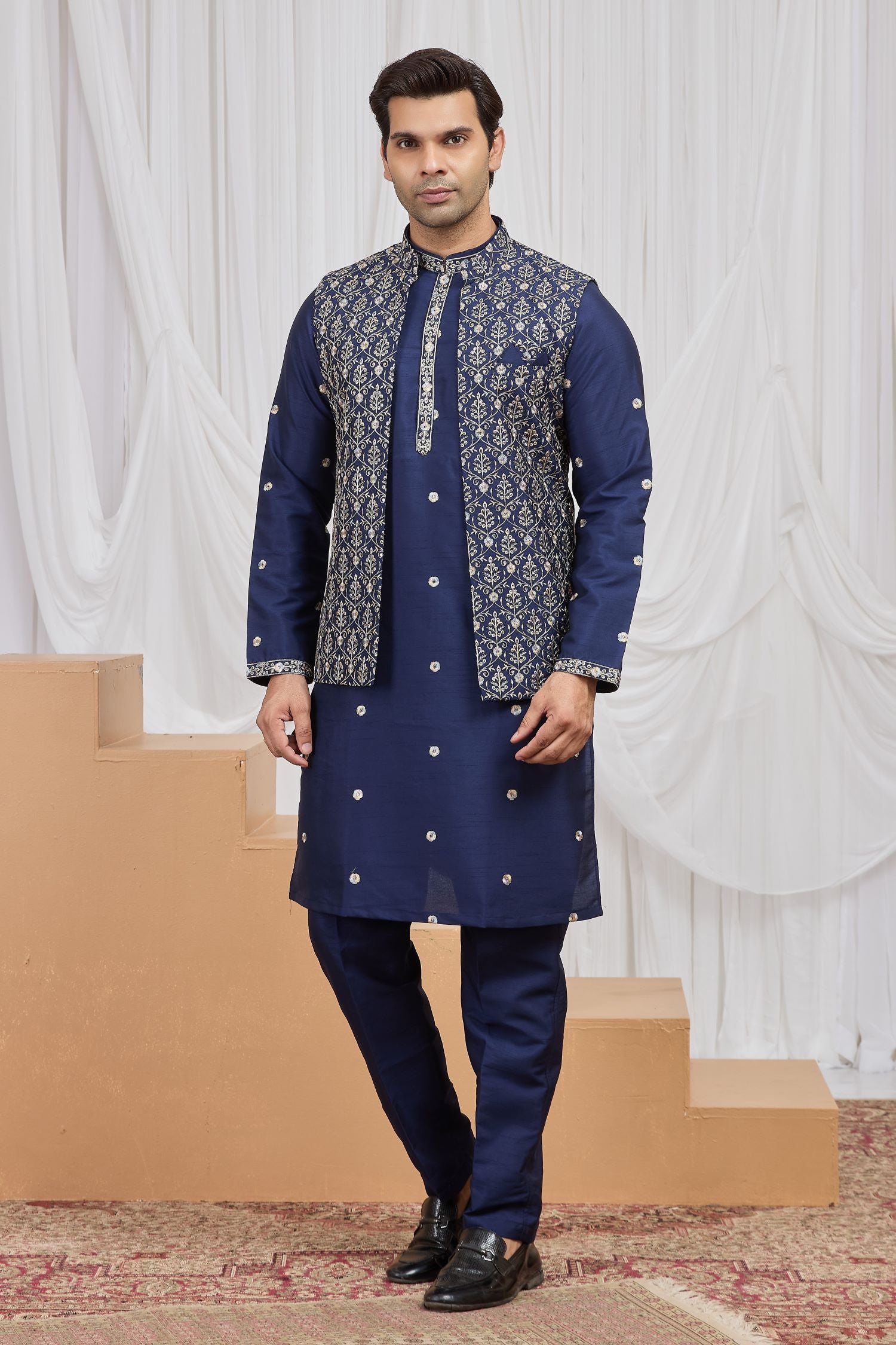 Dark Navy Art Silk Men's Kurta and Pajama with Embroidery