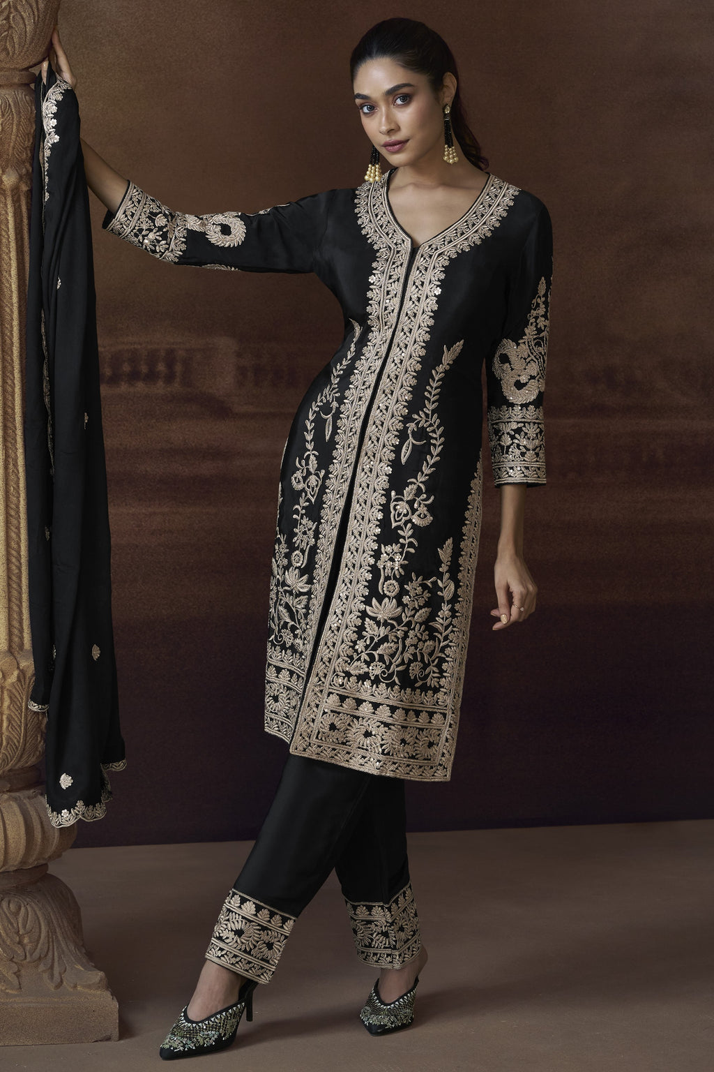 Black Chinon Silk Kameez with Pant For Indian Festivals & Weddings - Embroidery Work