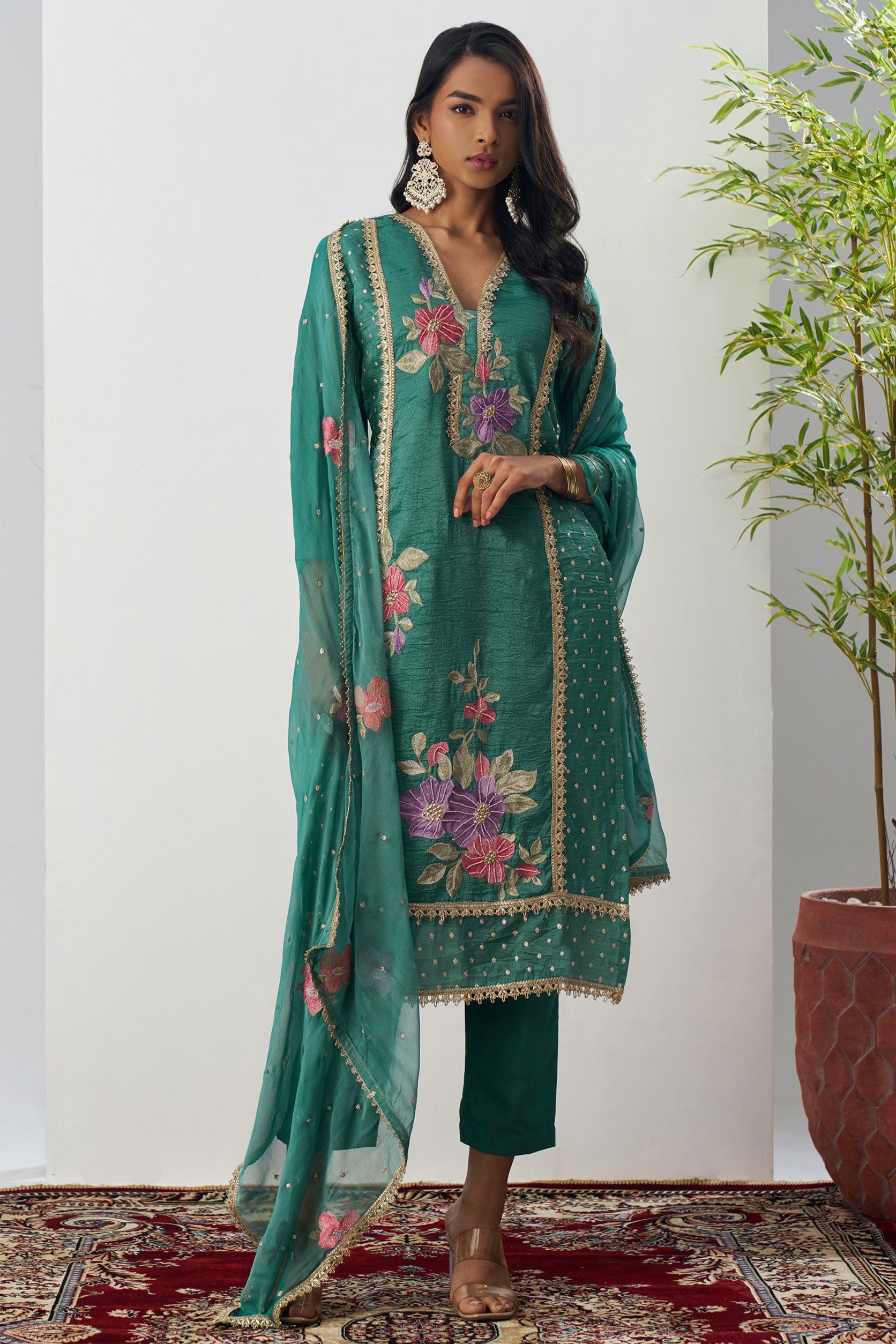 Green Crush Silk Straight Suit Kameez With Pant For Indian & Pakistani Wedding Festival - Embroidery Work