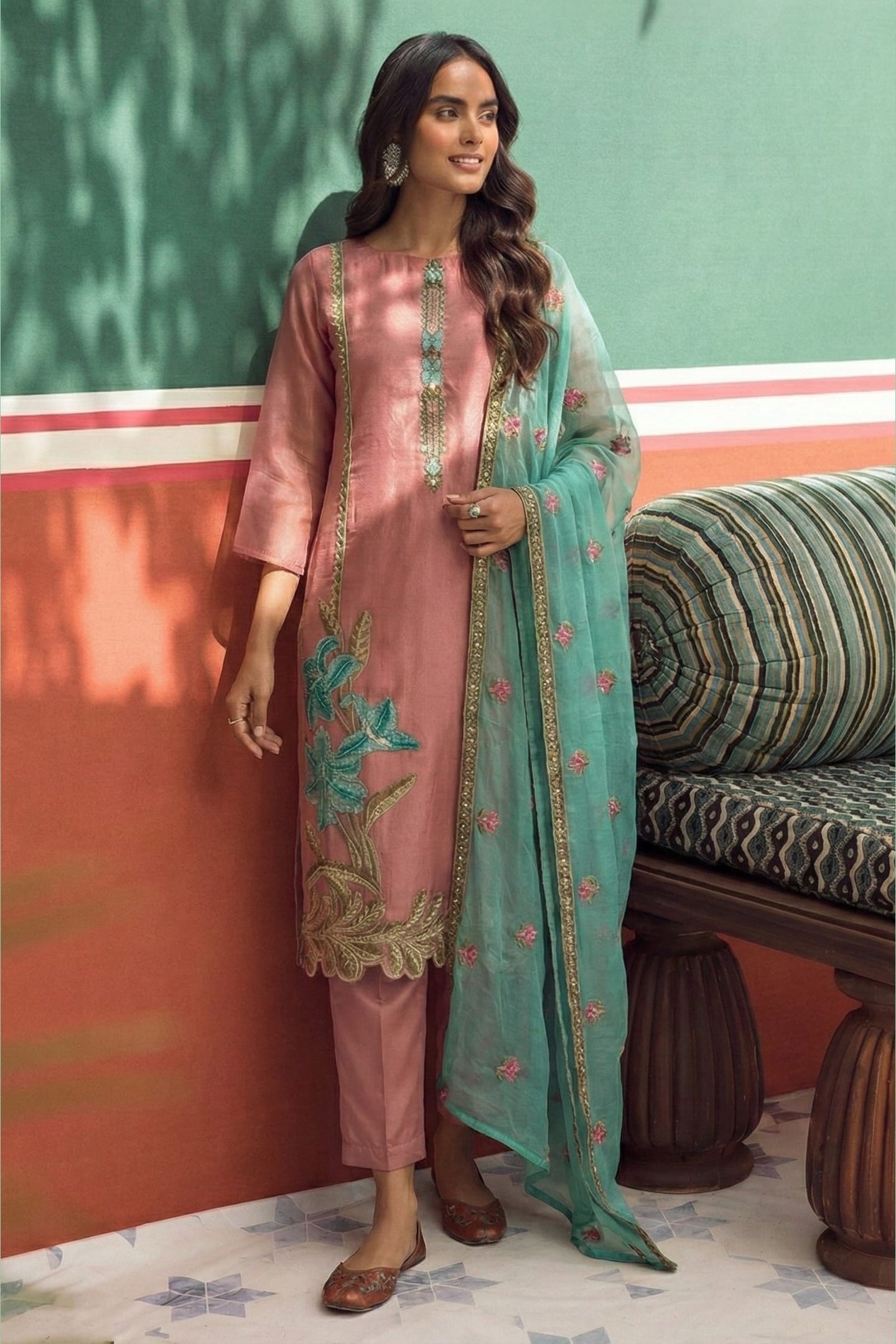 Pink Fancy Zari Fabric Kameez With Pant For Indian & Pakistani Wedding Festival - Embroidery Work