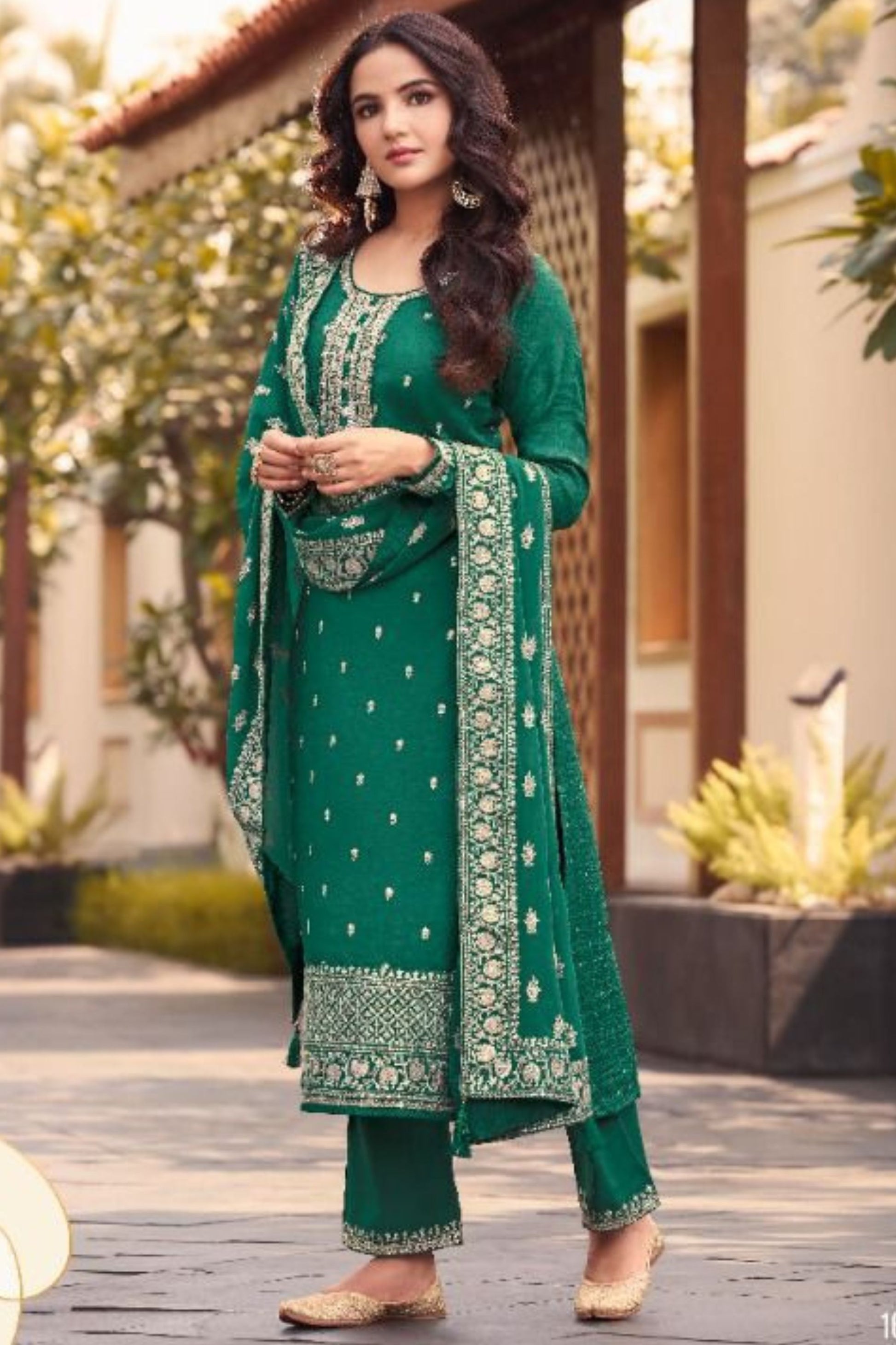 Green Dola Silk Kameez With Plazzo For Indian Suit Festivals & Pakistani Weddings Dress - Embroidery Work