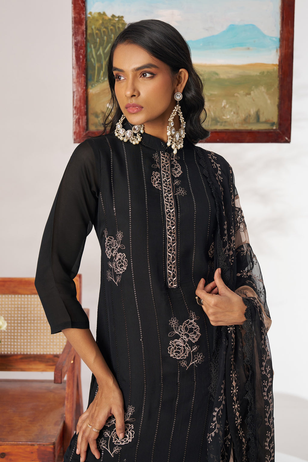 Black Organza Kameez With Pant For Indian & Pakistani Wedding Festival - Thread Embroidery Work