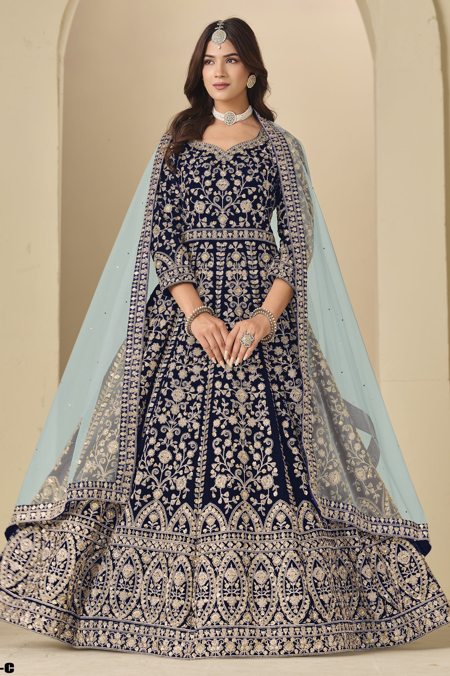 Black Velvet Suit Women Embroidered Anarkali