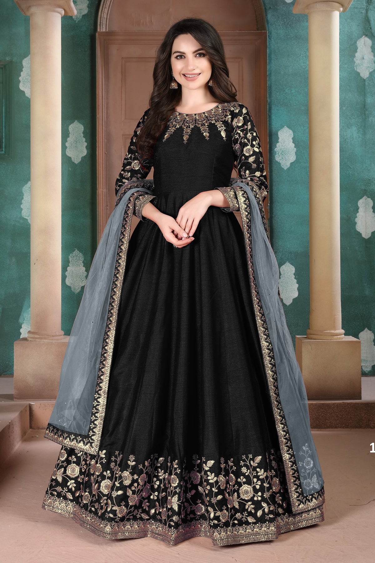 black indian dress for party Chinon Silk Anarkali with Thread Embroidery Wear Dresses 38 The lightweight fabric ensures Width:Reg DarnitSplit Jaimenalin Women Long Sleeve