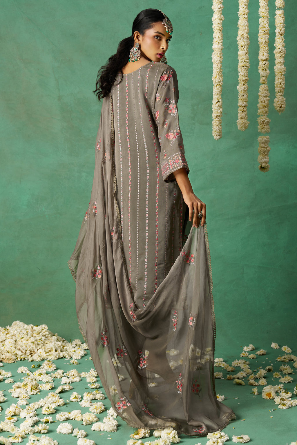 Gray Organza Kameez with Pant & Chiffon Dupatta For Ladies Indian Festivals & Weddings - Thread Embroidery Work