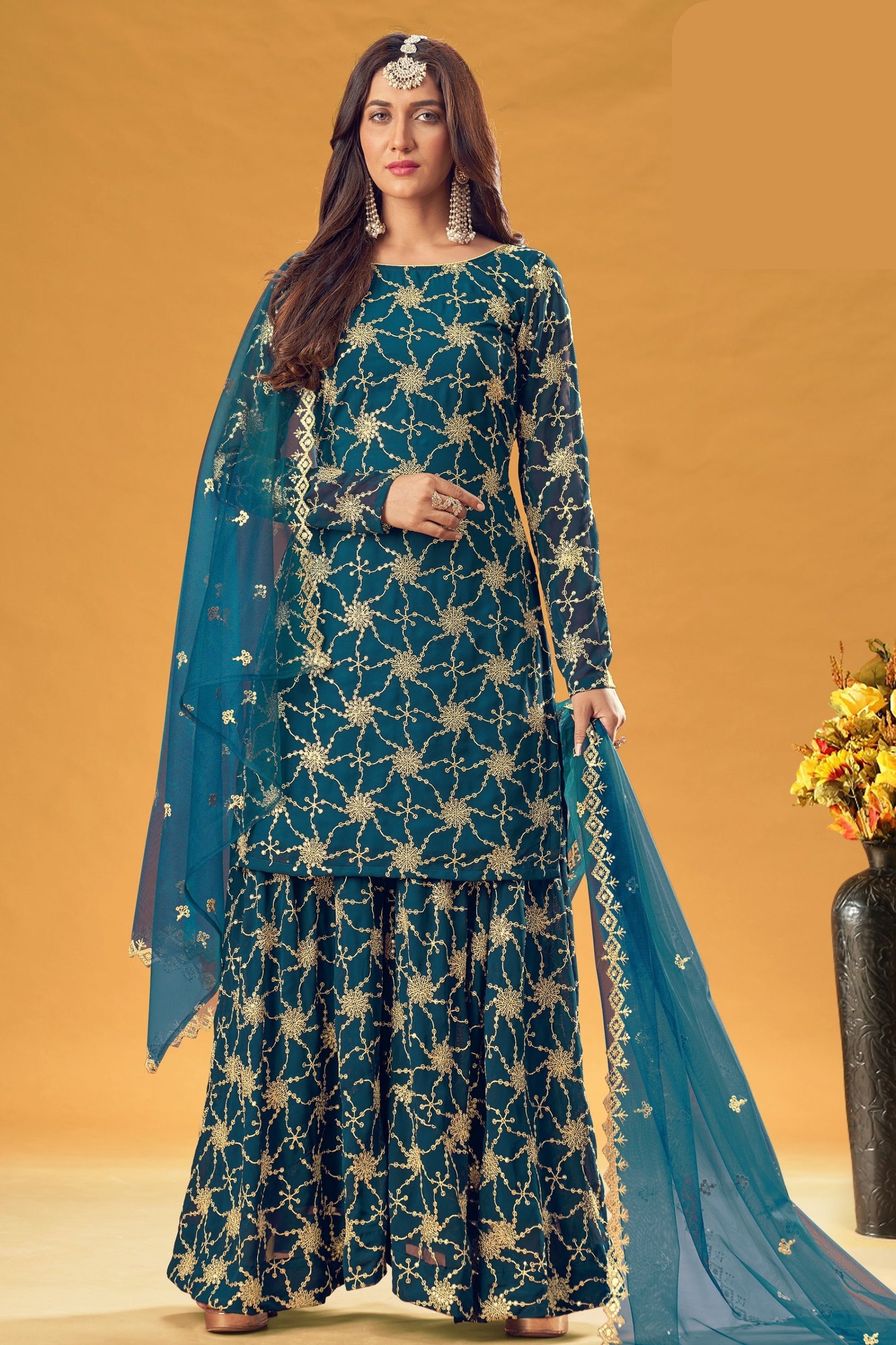 Green Pakistani Georgette Plazo For Indian Festivals & Weddings - Thread Embroidery Work,