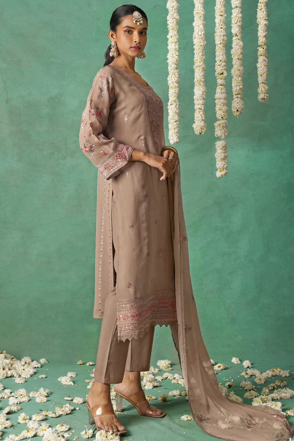 Dusty Rose Organza Kameez with Pant & Chiffon Dupatta For Ladies Indian Festivals & Weddings - Thread Embroidery Work
