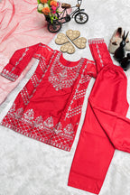 Pink Crepe Silk Kids Wear Girls Kameez with Pant & Dupatta Suit for Kids for Festivals & Wedding - Thread & Sequence Embroidery Work