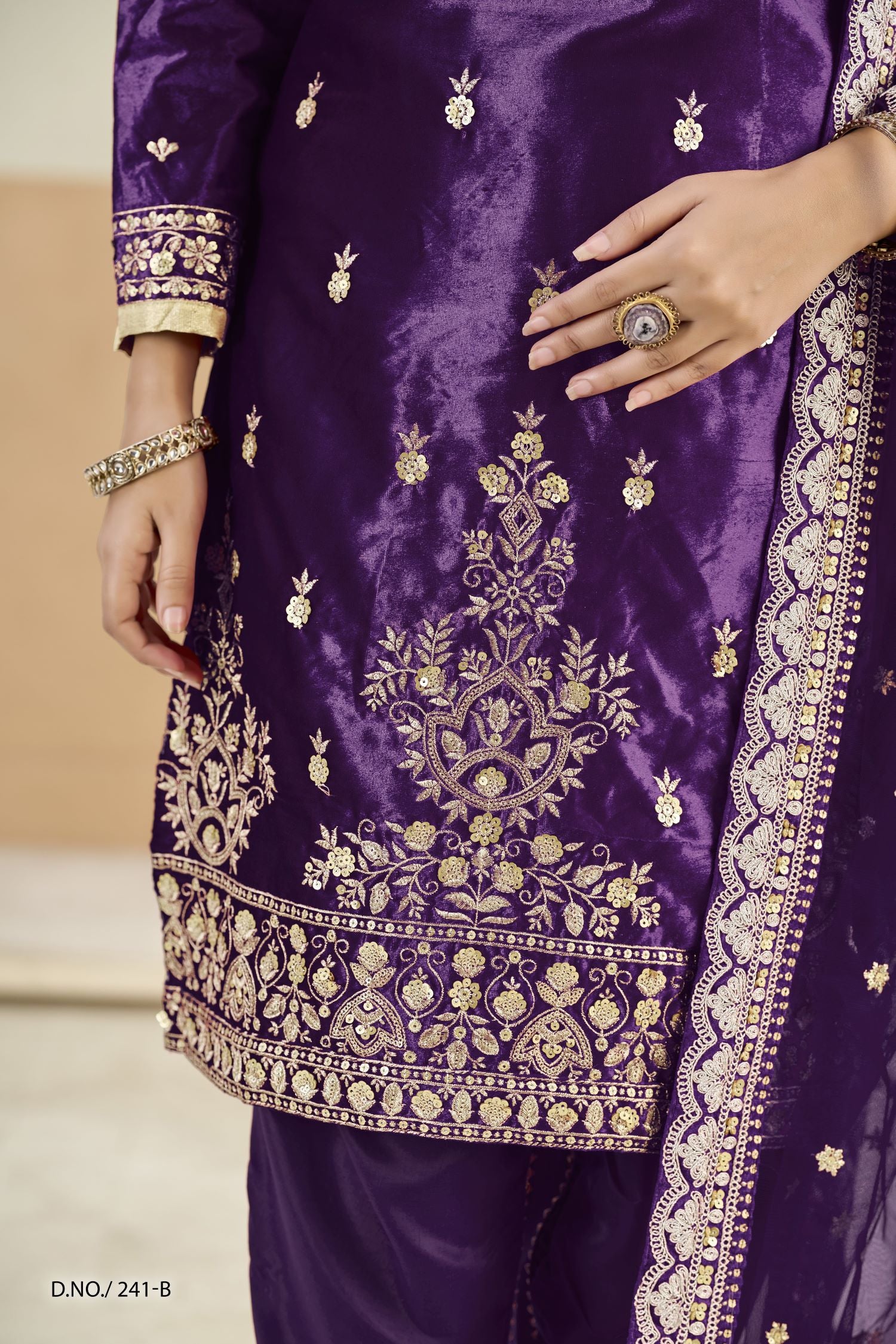 Purple Velvet Suit Women with Zari Work & Sequins Embroidery