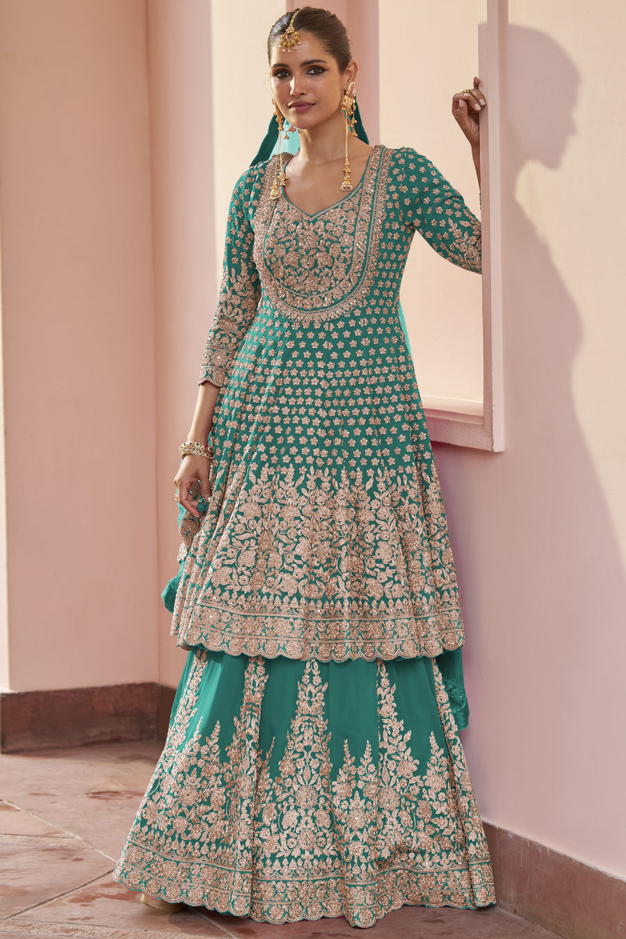 Eid Dresses for Women & Girls Online Indian attire for women tagged "Stone Work" HATKE BRIDE Eid Dresses for Women & Girls Online Indian attire for women tagged "Stone Work" HATKE BRIDE