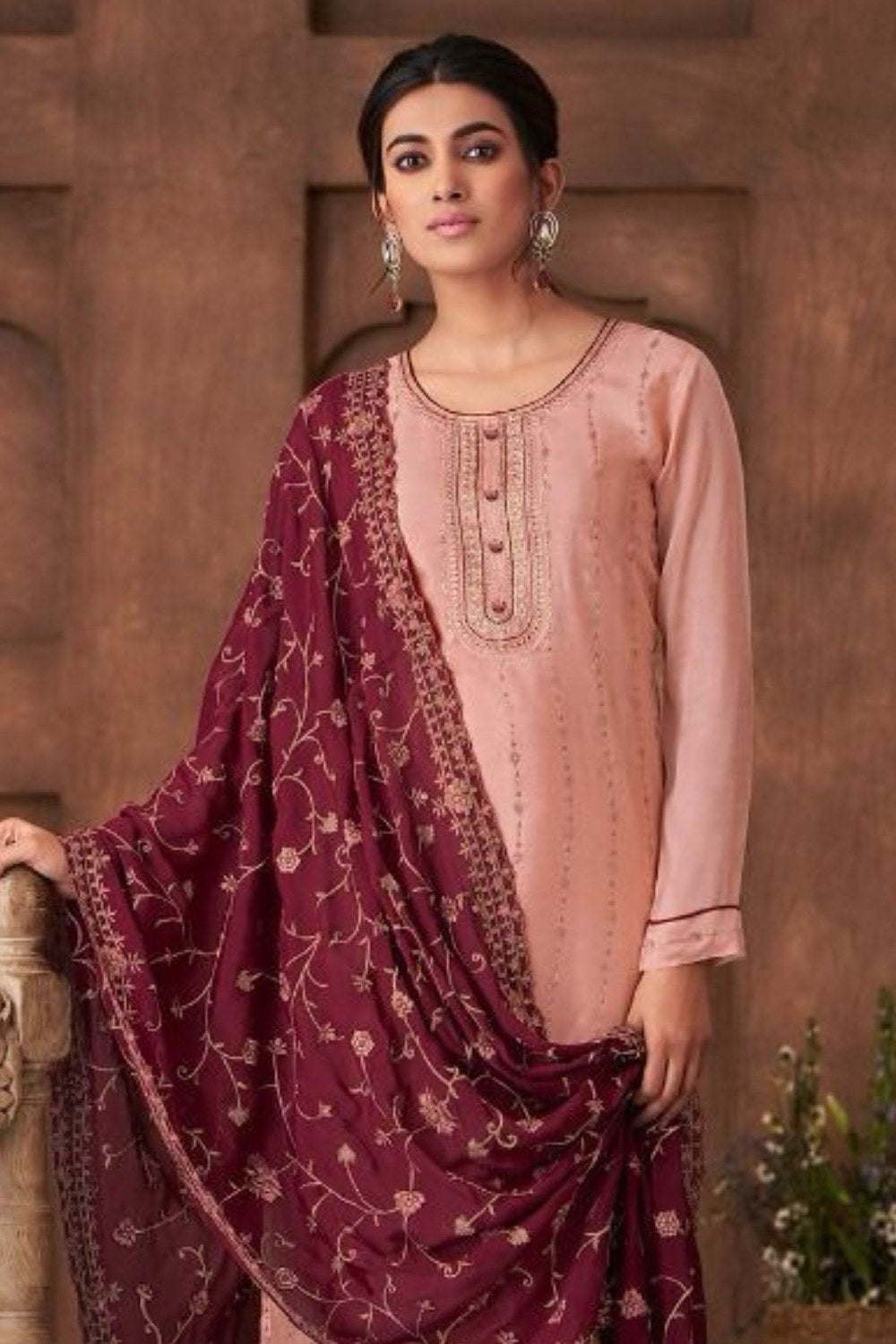 Pink Chinon Silk Kameez with Pant For Indian Suit Festivals & Pakistani Weddings - Embroidery Work - close-up view