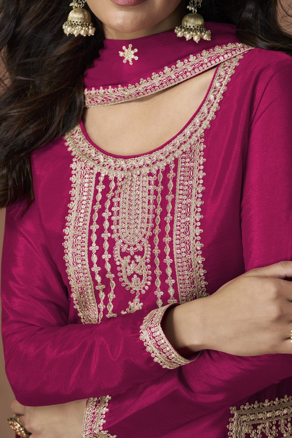 Magenta Chinon Silk Plazo Suit For Indian & Pakistani Wedding Festival - Embroidery Work - hem and footwear detail
