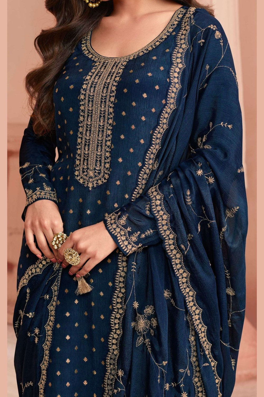 Blue Silk Kameez with Pant Suit For Indian Festivals & Weddings - Thread Embroidery Work - hem and footwear detail
