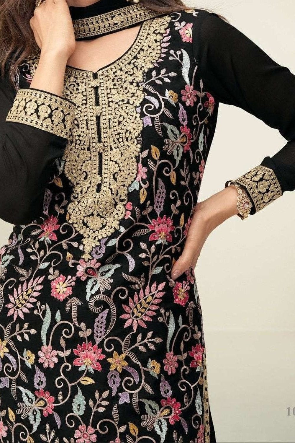 Black Chinon Silk Plazo Suit For Indian & Pakistani Wedding Festival - Embroidery Work - hem and footwear detail