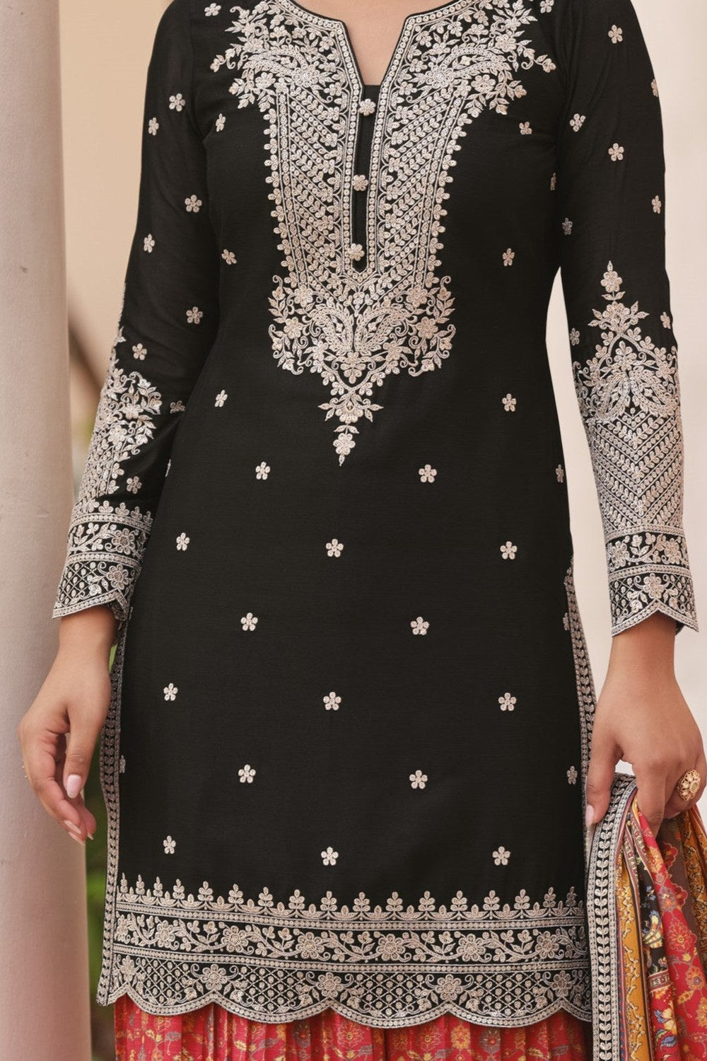 Black Palazzo for Women in Chinon Silk with Print & Embroidery - hem and footwear detail