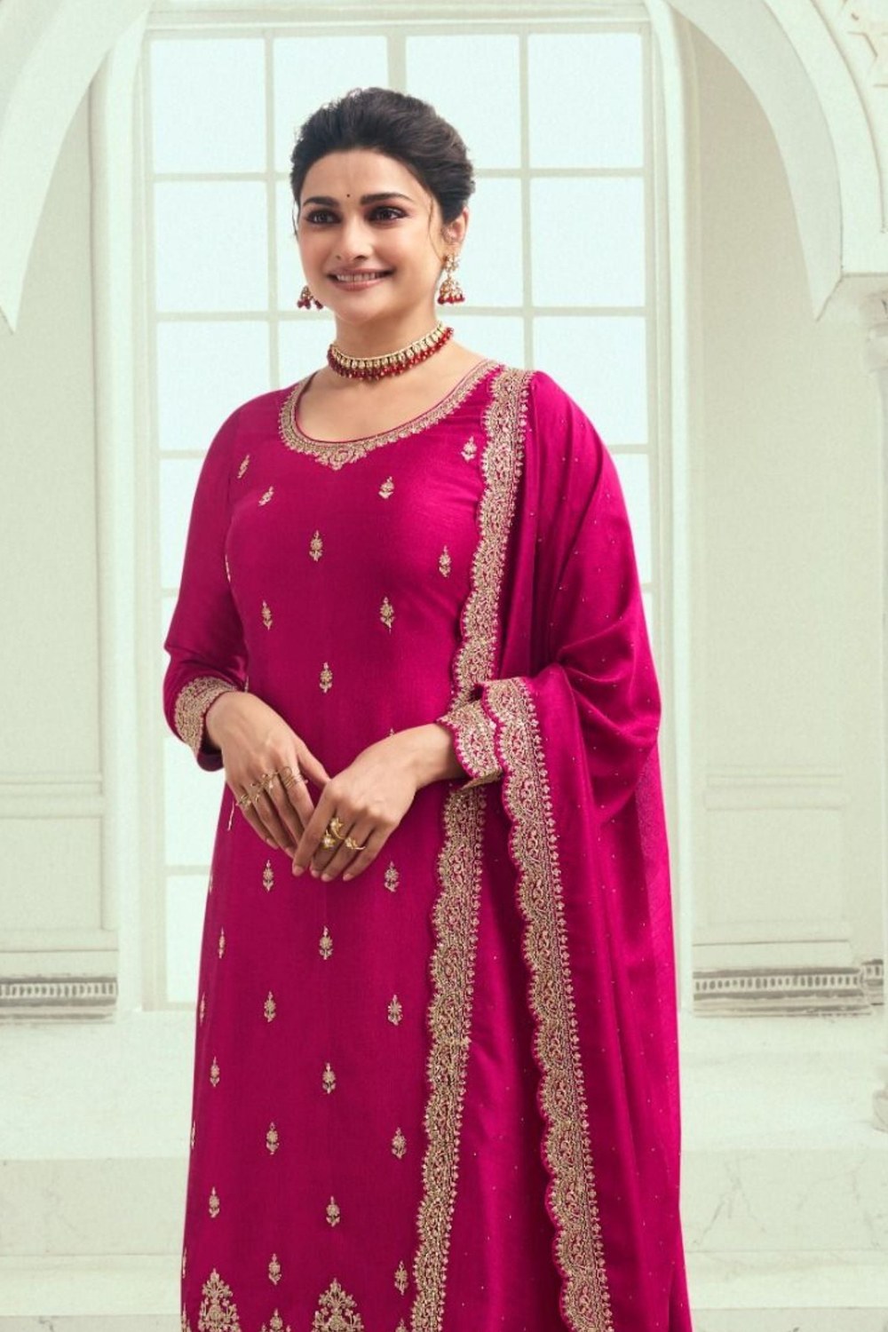 Pink Georgette Silk Kameez with Pant Suit For Indian Festivals & Pakistani Weddings Dress - Thread Embroidery Work - close-up view