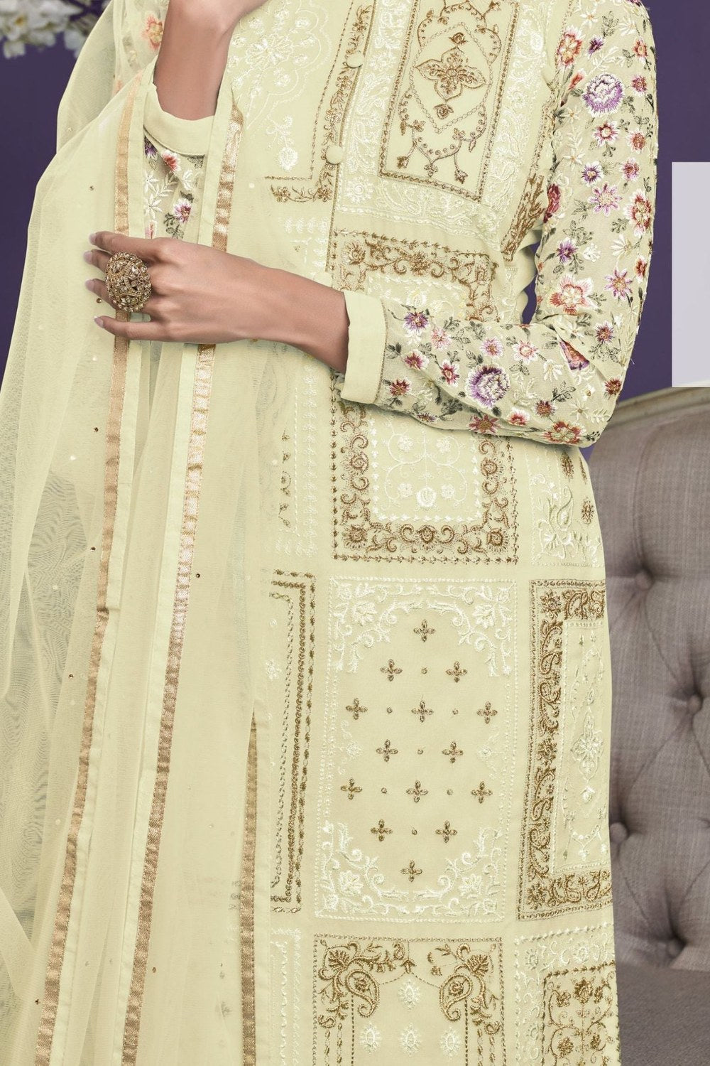 Cream Georgette Kameez With Pant For Ladies Indian Festivals & Weddings - Thread Embroidery Work, Zari Work - hem and footwear detail