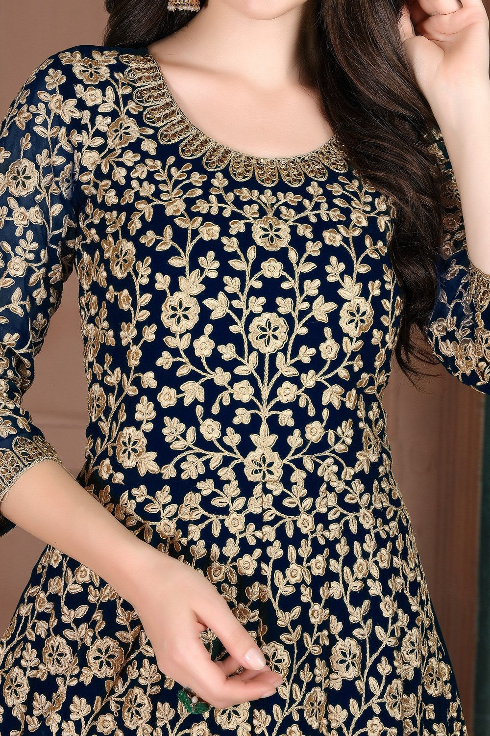 Black Georgette Anarkali Dresses for an Indian Wedding Guest with Thread Work - hem and footwear detail