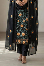 Black Georgette Kameez With Pant For Indian & Pakistani Wedding Festival - Thread & Sequins Embroidery Work - hem and footwear detail