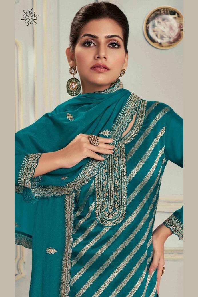 Green Jacquard Silk Plazo Suit For Indian & Pakistani Wedding Festival - Embroidery Work