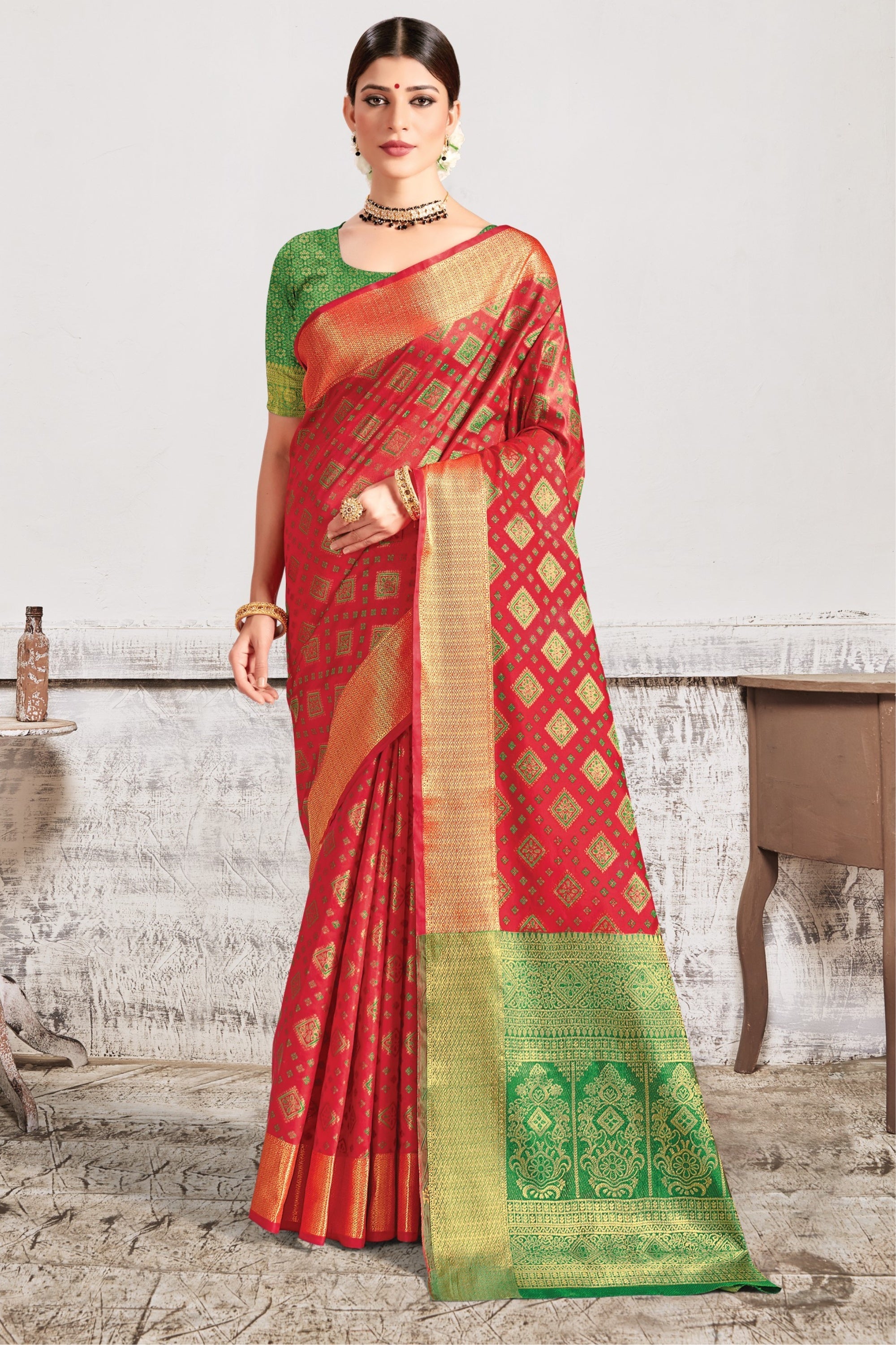 Buy Patola Saree Online -Festive Wear Designer Woven Patola Silk Saree|Festive  Wear for Women|lovelyweddingmall