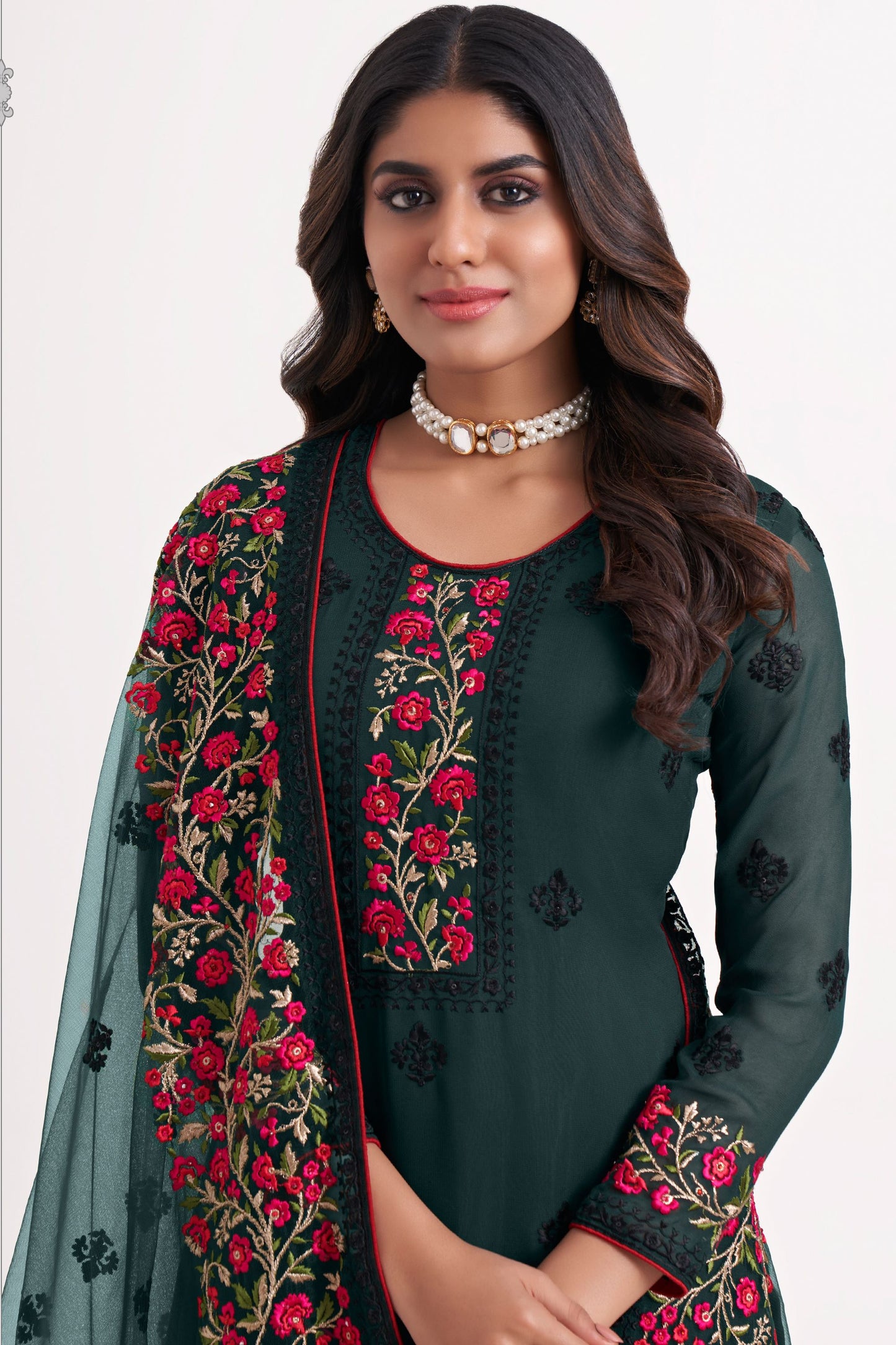 Green Pakistani Georgette Salwar Kameez For Indian Festivals & Weddings - Sequence Embroidery Work, Thread Embroidery Work, Stone Work, Zari Work